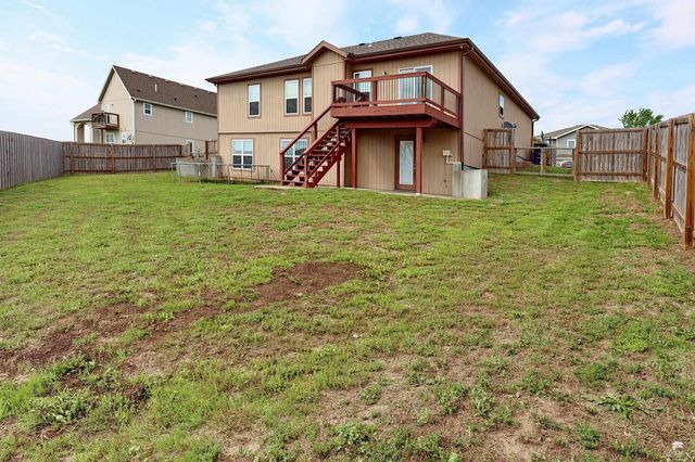 202 Kelly Lane, St. George, KS 66535