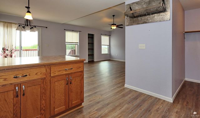 202 Kelly Lane, St. George, KS 66535