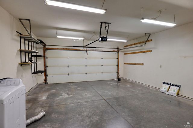 202 Kelly Lane, St. George, KS 66535