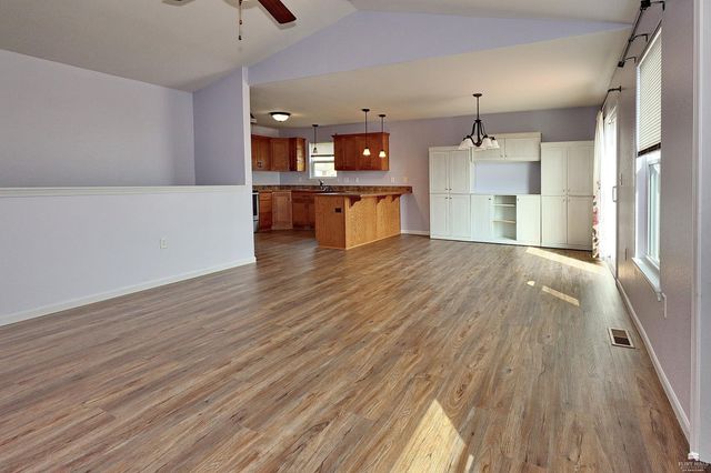 202 Kelly Lane, St. George, KS 66535