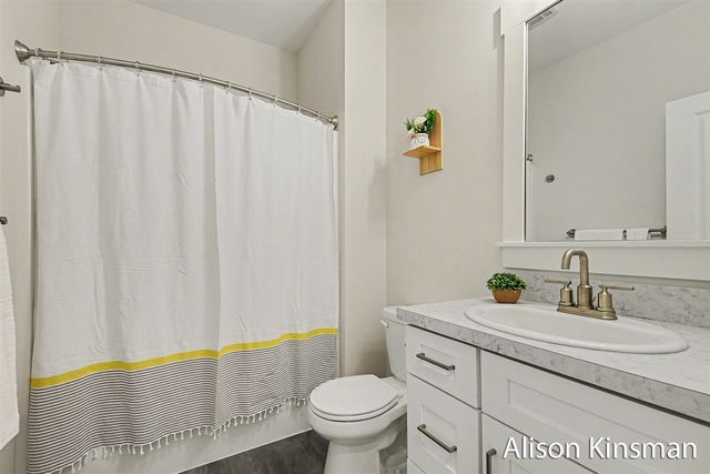 2764 Woodhaven Court, Byron Center, MI 49315