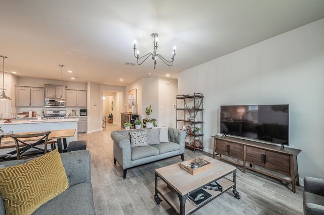 737 Blackhorse Trail, Fort Worth, TX 76247