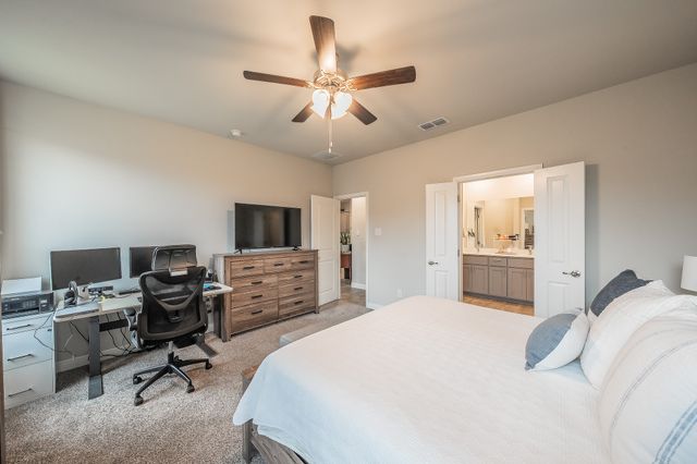737 Blackhorse Trail, Fort Worth, TX 76247