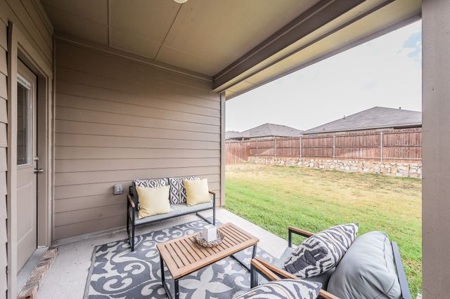 737 Blackhorse Trail, Fort Worth, TX 76247