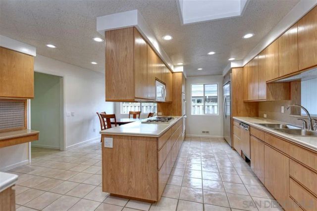 1671 Paseo Bonita, La Jolla, CA 92037