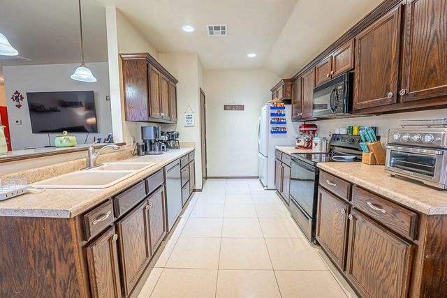 209 Williams Avenue, Tuttle, OK 73089