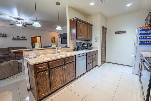 209 Williams Avenue, Tuttle, OK 73089