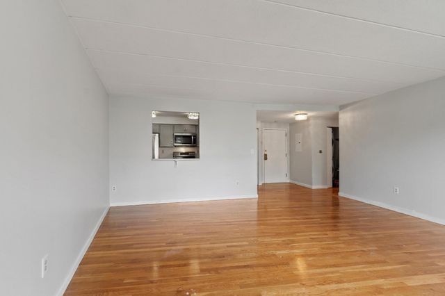 3 Douglas Park 316, Boston, MA 02118