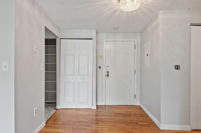 3 Douglas Park 316, Boston, MA 02118