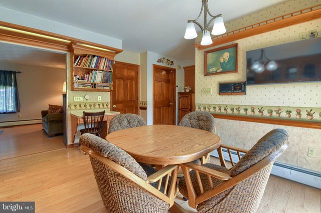 125 OLD MILL RD, Shermans Dale, PA 17090