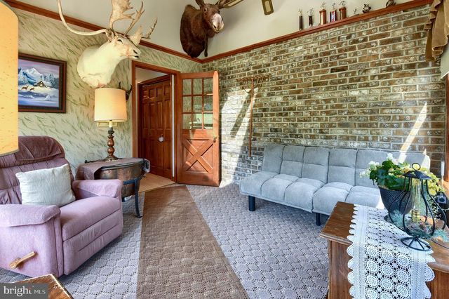 125 OLD MILL RD, Shermans Dale, PA 17090