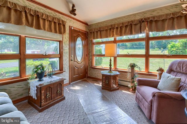 125 OLD MILL RD, Shermans Dale, PA 17090