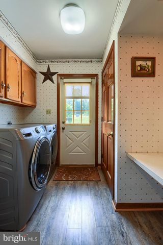 125 OLD MILL RD, Shermans Dale, PA 17090
