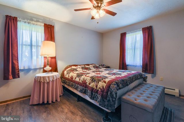 125 OLD MILL RD, Shermans Dale, PA 17090