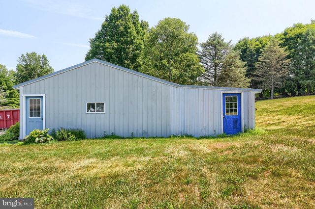 125 OLD MILL RD, Shermans Dale, PA 17090