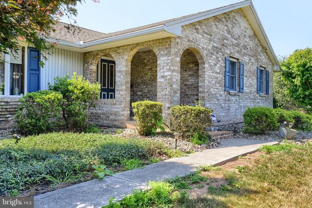 125 OLD MILL RD, Shermans Dale, PA 17090
