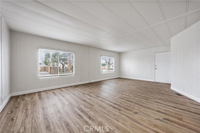 103 Cedarwood Lane, Bakersfield, CA 93308