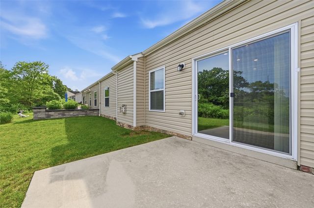 430 Dana Dr, Plum Boro, PA 15068