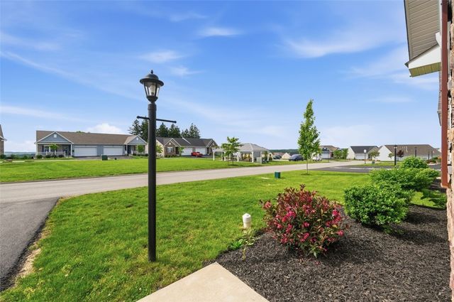 430 Dana Dr, Plum Boro, PA 15068