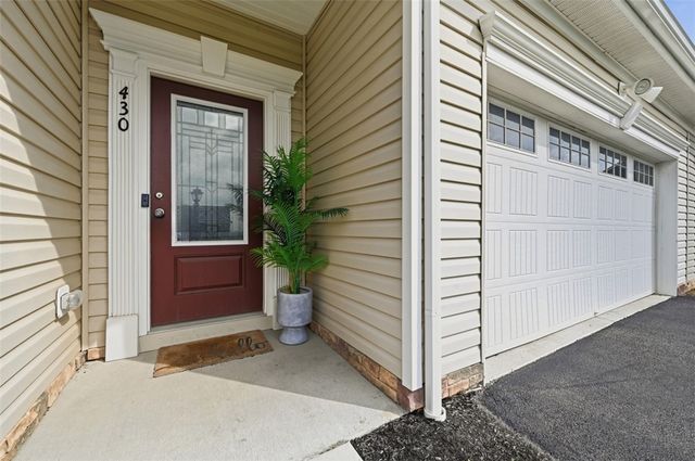 430 Dana Dr, Plum Boro, PA 15068