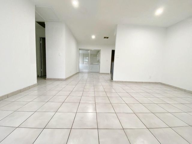 2715 Ponce De Leon Boulevard, Delray Beach, FL 33445