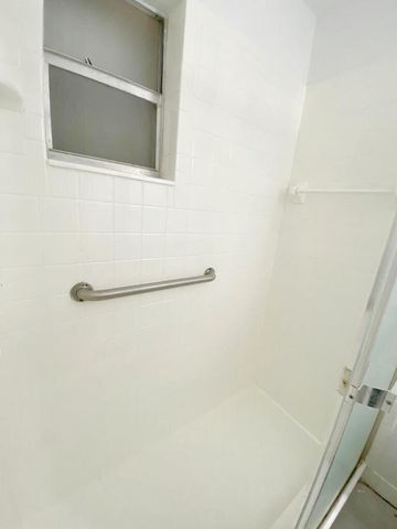 2715 Ponce De Leon Boulevard, Delray Beach, FL 33445