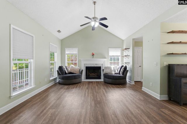 6 Woodlands Ridge Ct, Columbia, SC 29229