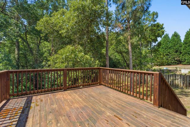 6 Woodlands Ridge Ct, Columbia, SC 29229