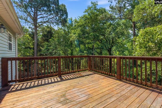6 Woodlands Ridge Ct, Columbia, SC 29229