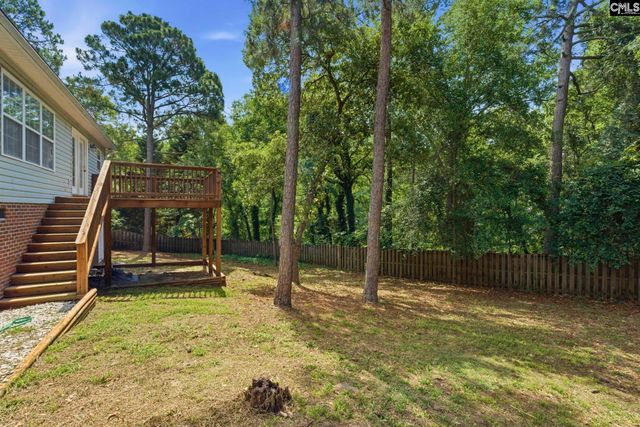 6 Woodlands Ridge Ct, Columbia, SC 29229