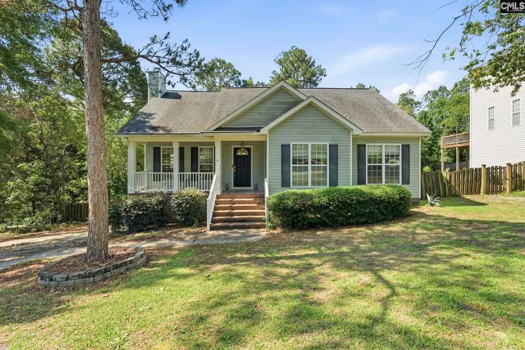 6 Woodlands Ridge Ct, Columbia, SC 29229