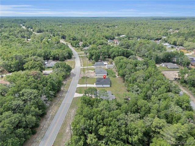 8790 N Elkcam Boulevard, Citrus Springs, FL 34433