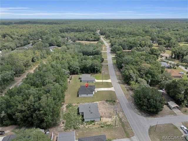 8790 N Elkcam Boulevard, Citrus Springs, FL 34433