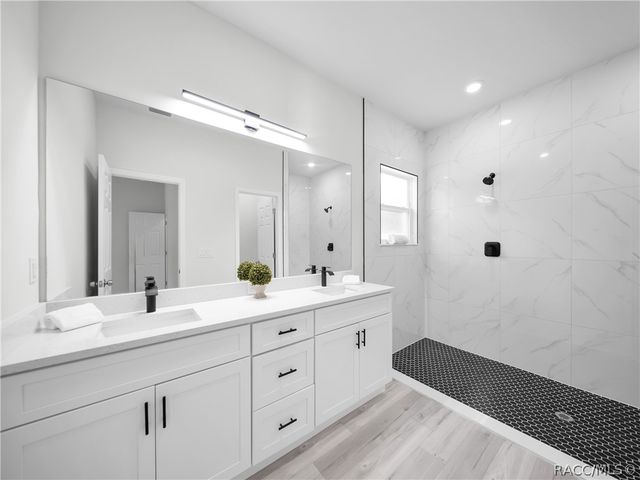 8790 N Elkcam Boulevard, Citrus Springs, FL 34433