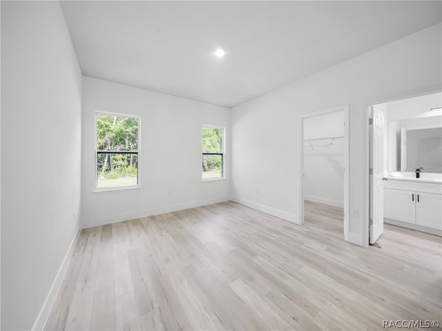 8790 N Elkcam Boulevard, Citrus Springs, FL 34433