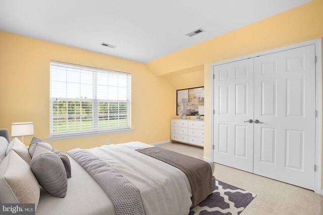 5911 NELLIE LN, King George, VA 22485