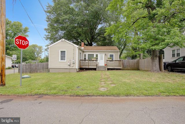 295 WEST AVE, Prince Frederick, MD 20678