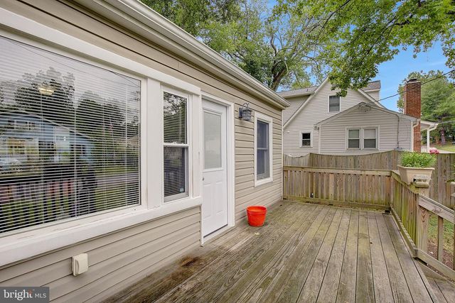 295 WEST AVE, Prince Frederick, MD 20678
