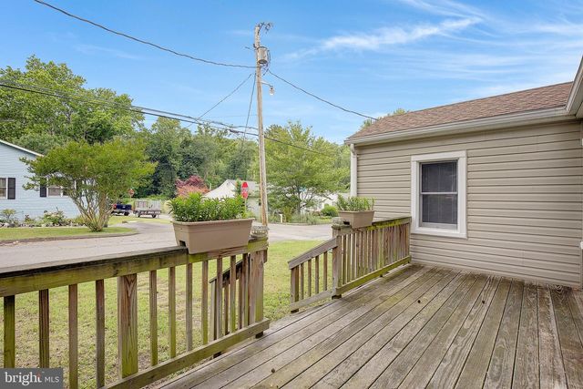 295 WEST AVE, Prince Frederick, MD 20678