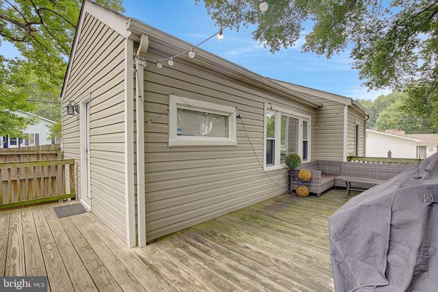 295 WEST AVE, Prince Frederick, MD 20678
