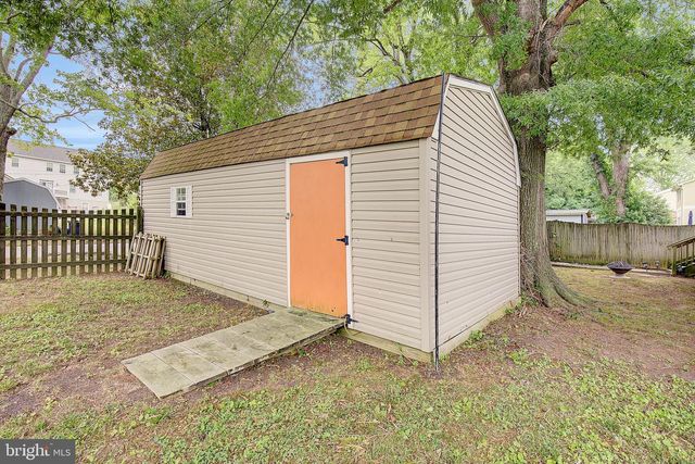 295 WEST AVE, Prince Frederick, MD 20678