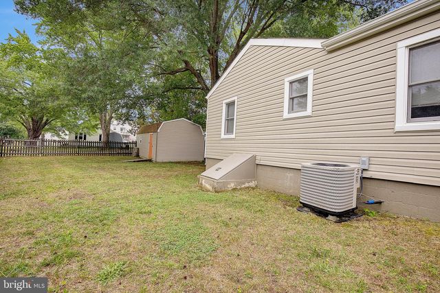295 WEST AVE, Prince Frederick, MD 20678