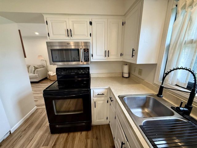 1115 Hiawatha Drive, Beaver Dam, WI 53916