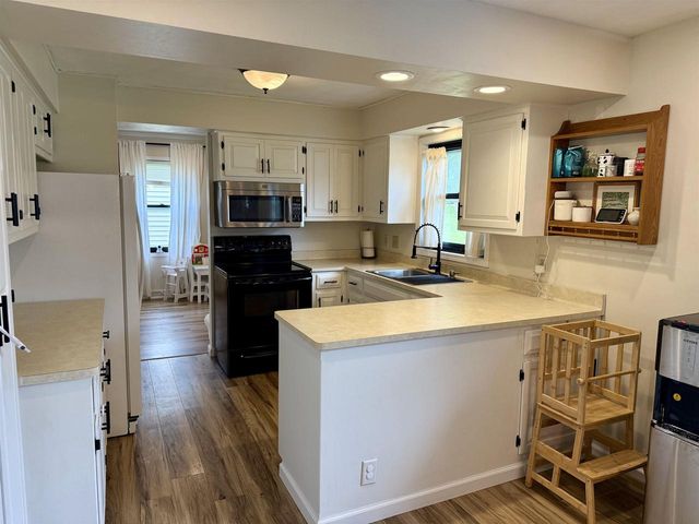 1115 Hiawatha Drive, Beaver Dam, WI 53916