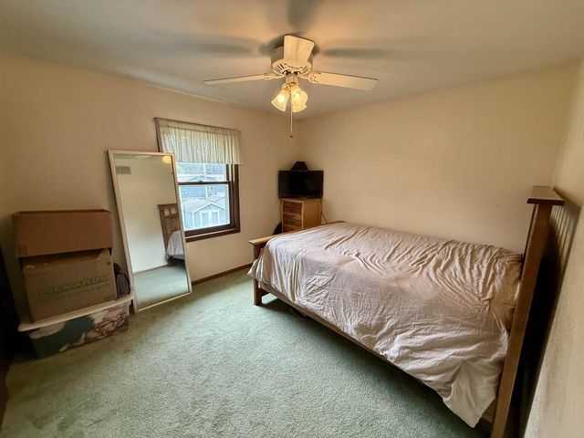 1115 Hiawatha Drive, Beaver Dam, WI 53916
