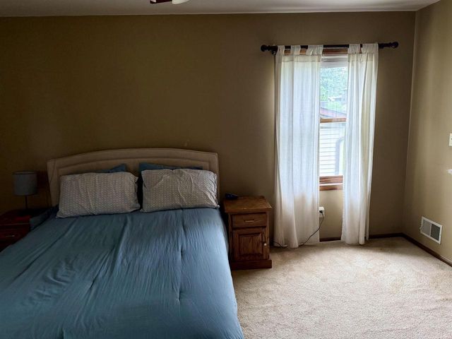1115 Hiawatha Drive, Beaver Dam, WI 53916