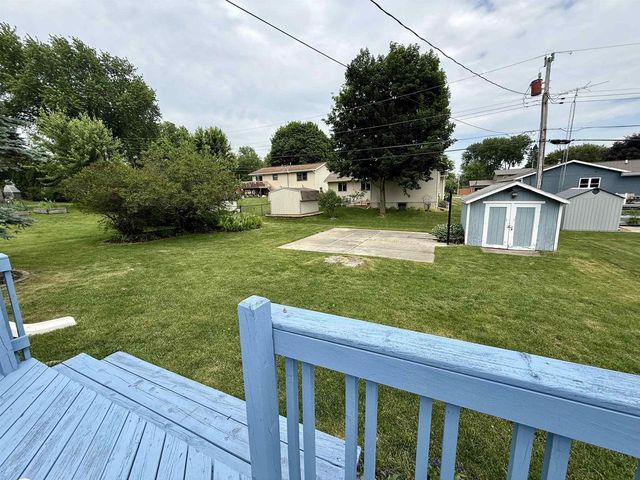 1115 Hiawatha Drive, Beaver Dam, WI 53916