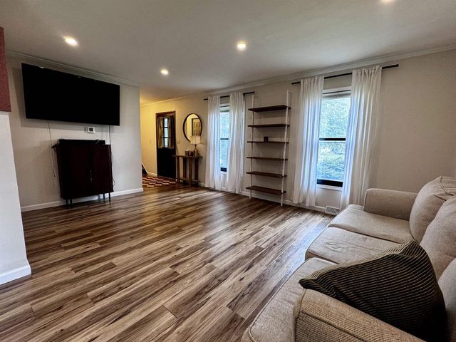 1115 Hiawatha Drive, Beaver Dam, WI 53916