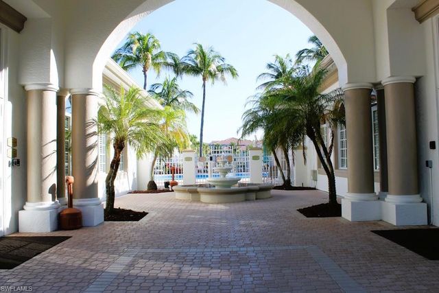 15590 Ocean Walk CIR 315, Fort Myers, FL 33908