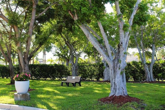15590 Ocean Walk CIR 315, Fort Myers, FL 33908